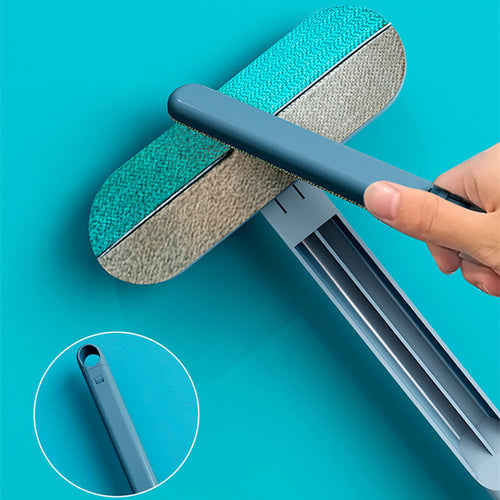 4-in-1 Pet Hair Brush – Clean Fur, Fast